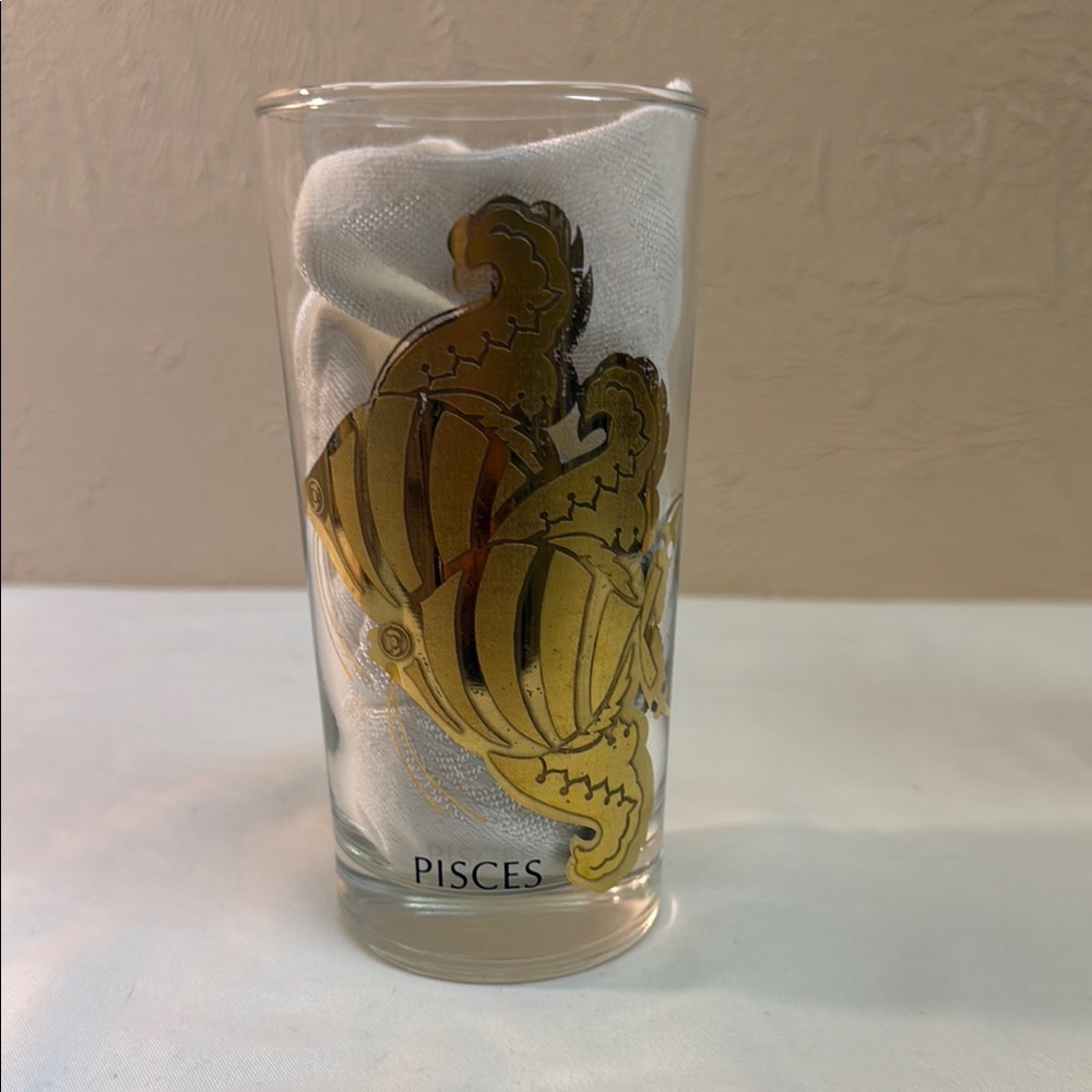 Anchor Hocking Gold Highball Glass with Artistic Fish Design